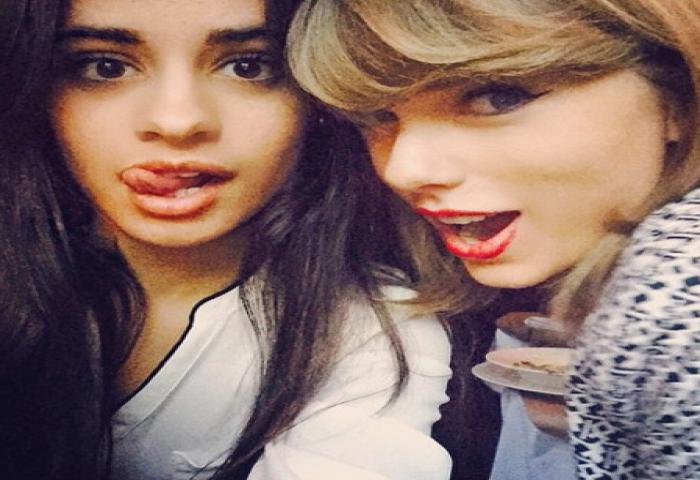 Taylor Swift Dukung Camila Cabello Tampil Solo